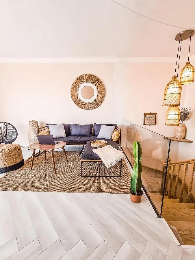 Prázdninový dům Oceanview Boutique House, 125 Sqm, Parking, Sunset Rooftop Costa Adeje