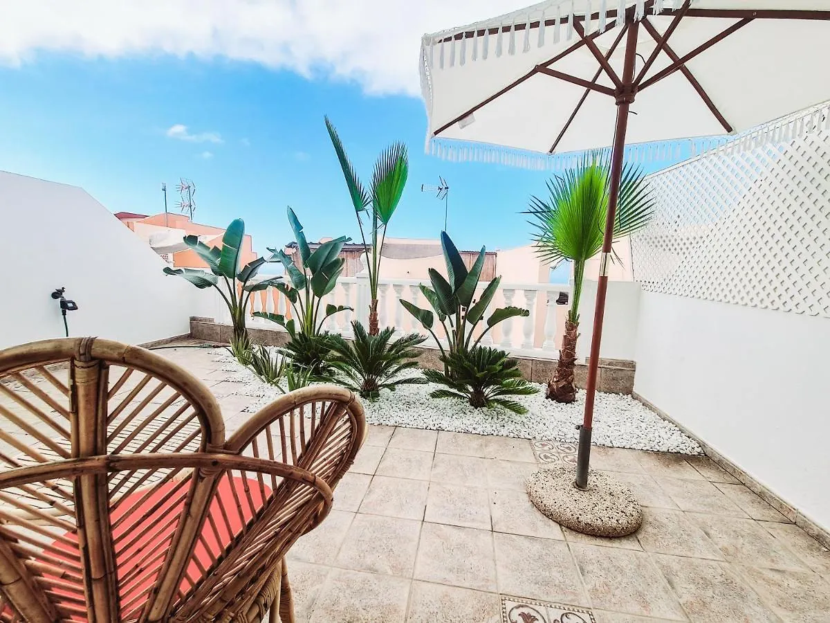 Oceanview Boutique House, 125 Sqm, Parking, Sunset Rooftop Costa Adeje  Costa Adeje (Tenerife)