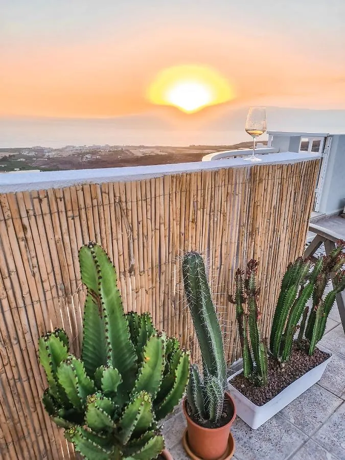 Prázdninový dům Oceanview Boutique House, 125 Sqm, Parking, Sunset Rooftop Costa Adeje